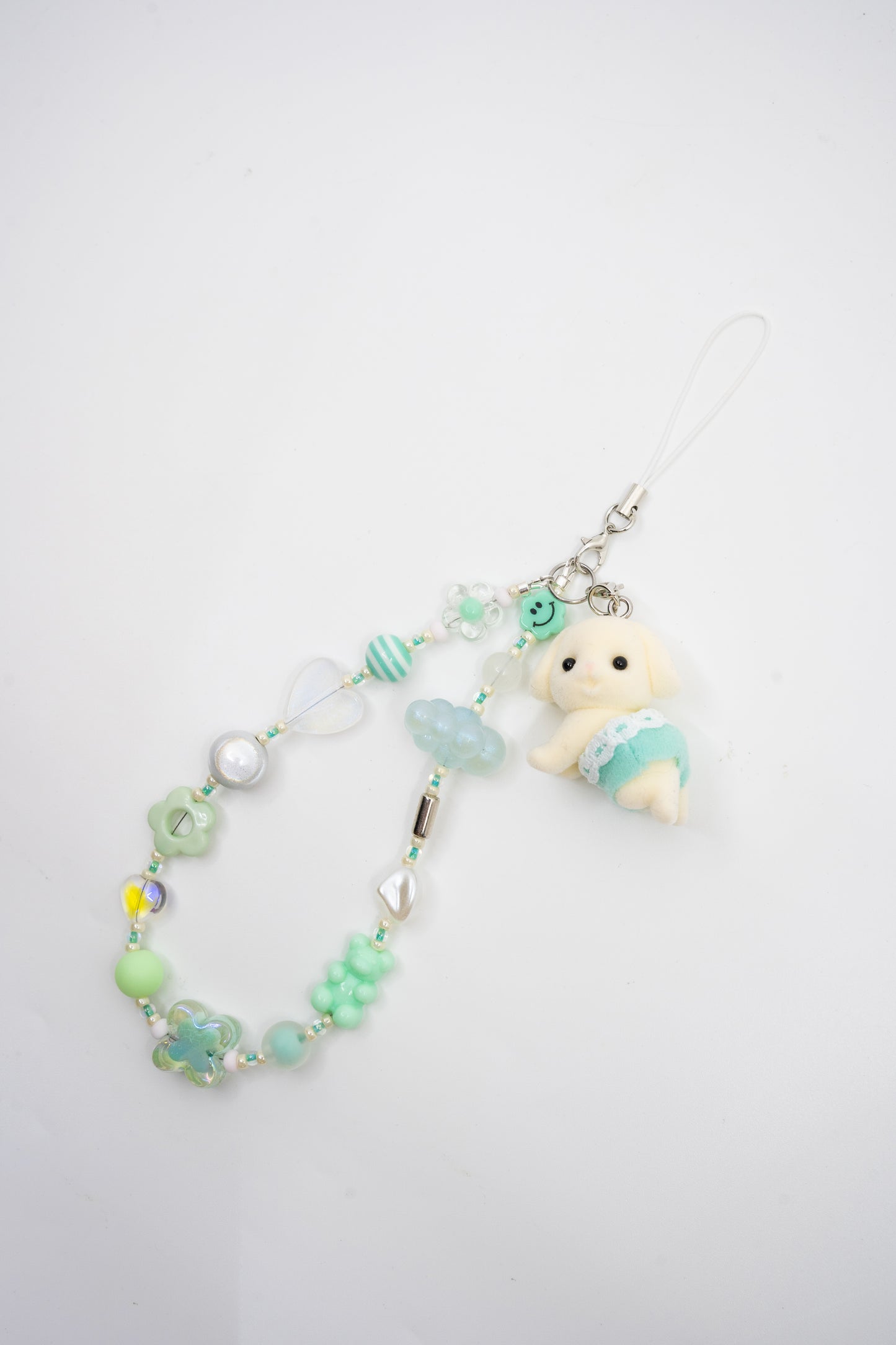Mangekyo - Sylvanian Families v4 - Baby Flora Rabbit Beaded Phone Charm Trinket (Lake Green)