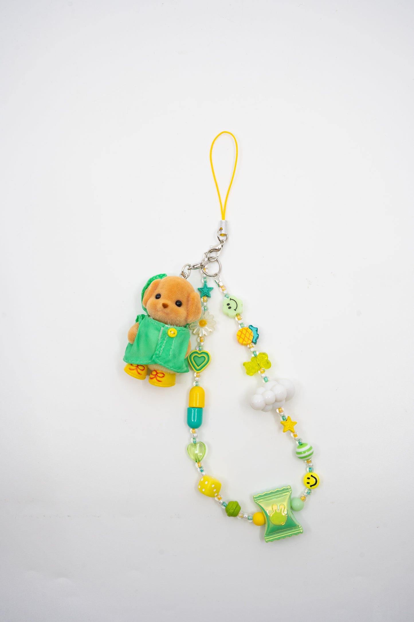 Mangekyo - Sylvanian Families v4 - Raincoat Baby Toy Poodle Beaded Phone Charm Trinket (Green)