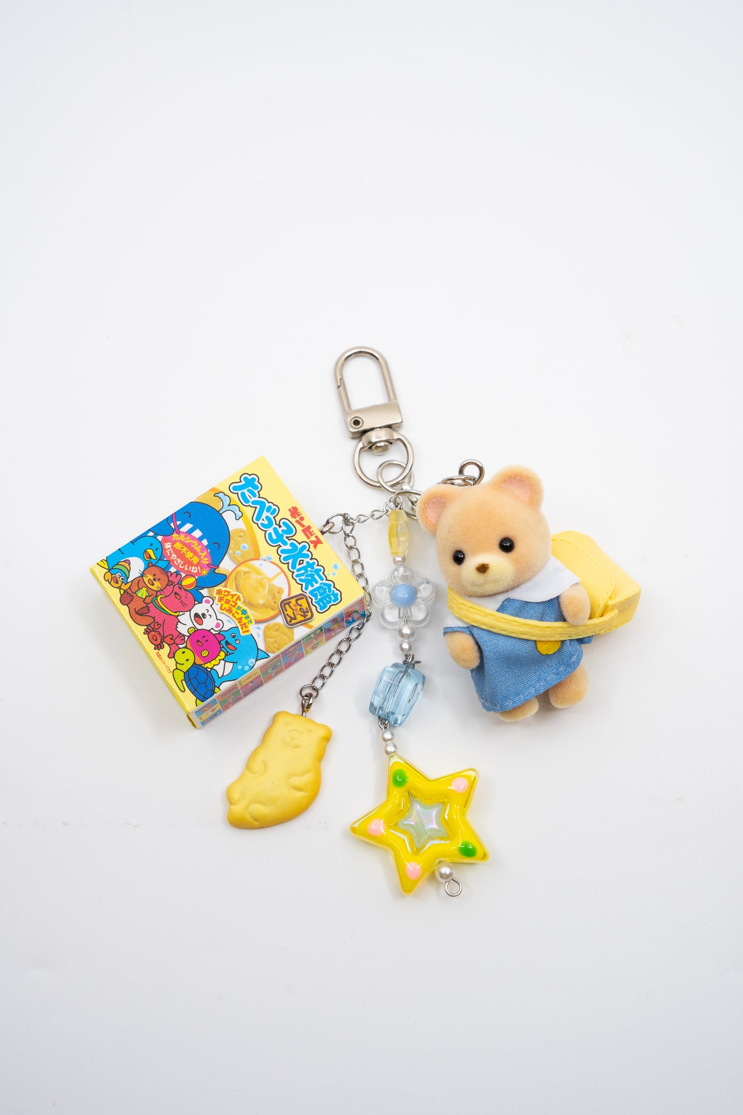 Mangekyo - Sylvanian Families v4 - Kindergarten Baby Bear Beaded Keychain Trinket