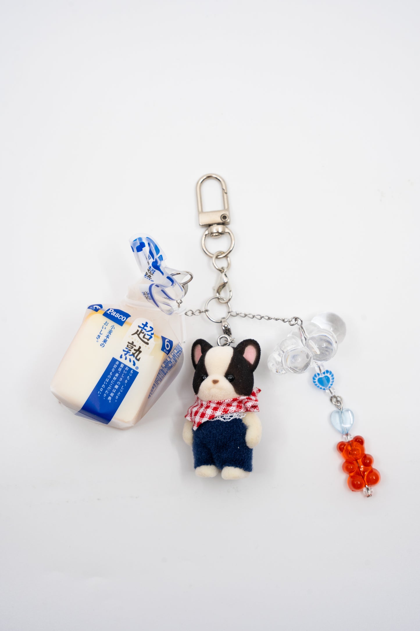Mangekyo - Sylvanian Families v4 - Baby French Bulldog Beaded Keychain Trinket (Black and White)