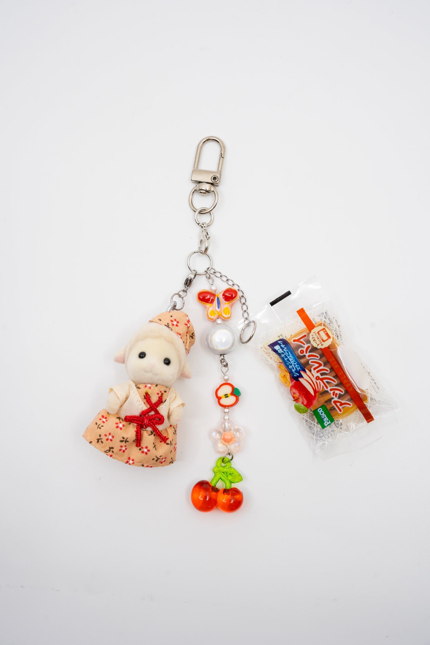 Mangekyo - Sylvanian Families v4 - Japan-Limited Keychain Baby Sheep Beaded Keychain Trinket